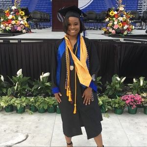 Meet your Posher, Lexi